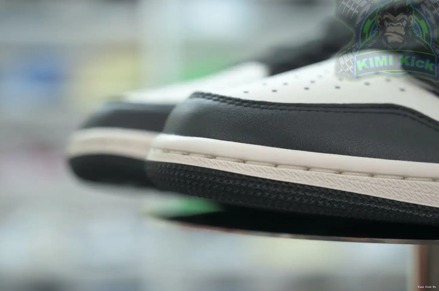 Air Jordan Low Kimikick Jordan OG  1 0809